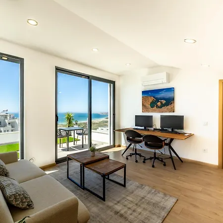 Silver Coast Villa-casa De Luxo Com Piscina E Vista Mar 别墅 劳林哈