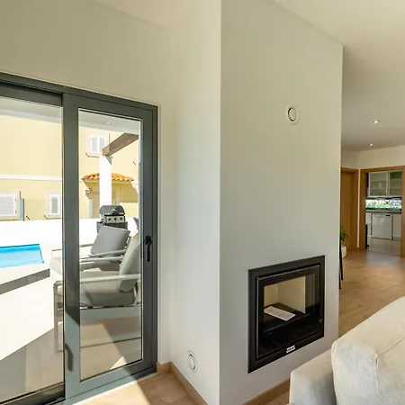 别墅 Silver Coast Villa-casa De Luxo Com Piscina E Vista Mar 劳林哈
