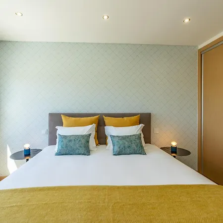 别墅 Silver Coast Villa-casa De Luxo Com Piscina E Vista Mar 劳林哈