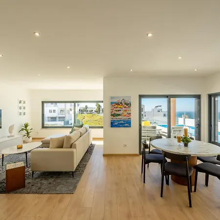 别墅 Silver Coast Villa-casa De Luxo Com Piscina E Vista Mar 劳林哈