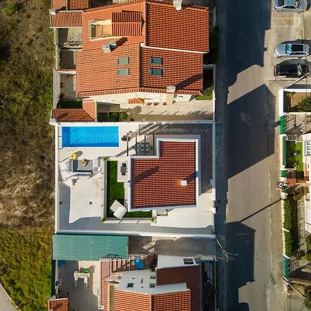 别墅 Silver Coast Villa-casa De Luxo Com Piscina E Vista Mar 劳林哈